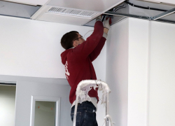 В строящейся школе в микрорайоне «Олимпийский» сейчас работает более 180 человек