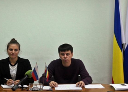 Поступили две жалобы и одно устное обращение в Шахтинскую ТИК в день выборов