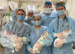 Было 2, стало – 5: в третьих родах шахтинка произвела на свет тройню