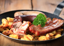 В Ростовской области обнаружили опасную для здоровья вареную колбасу