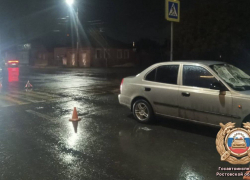26-летний водитель сбил двух человек на пешеходном переходе в Шахтах
