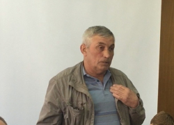 Шахтинцы грозят 9 мая перекрыть сливную трубу в поселке Аюта