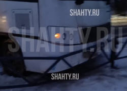 Рейсовый автобус попал в ДТП в Шахтах