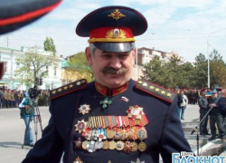 Лидеры украинских ополченцев вычислили донских казаков-предателей, планировавших сдать Луганск нацгвардии