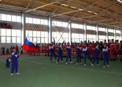 Несмотря на действующие ограничения, в Шахтах продолжаются массовые мероприятия. Это вообще законно?