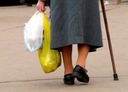 Под Шахтами 60-летний мужчина на «Ниссане» сбил 70-летнюю пенсионерку