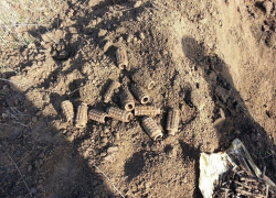 В Новошахтинске около рыбзавода нашли крупный склад боеприпасов времен Великой Отечественной