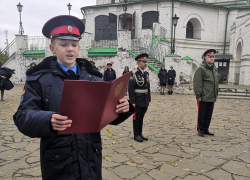 Быть верными Дону и Отечеству! Баклановцы-новобранцы приняли присягу