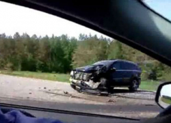 "Мерседес" из Новороссии столкнулся с КамАЗом недалеко от Шахт