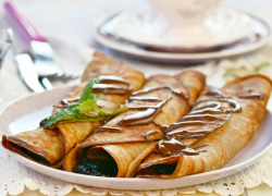 Масленичная неделя началась: шахтинцы делятся необычными рецептами блинов