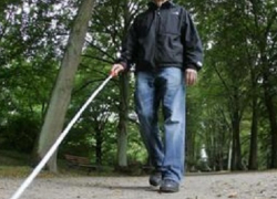 В Шахтах самозванец просит у горожан деньги от имени общества слепых