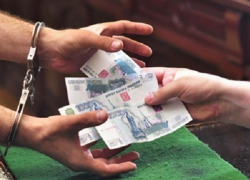 Шахтинское ФСБ задержало адвоката по подозрению в мошенничестве