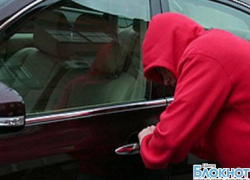 В Шахтах угнали «Мерседес»