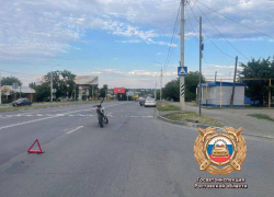 В Шахтах в аварии пострадал водитель питбайка