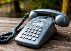 53-летней шахтинке вернули 150 тысяч рублей, переведенные мошенникам 