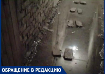 «Нас уже топит фекалиями»: дождутся ли шахтинцы коммунальщиков?