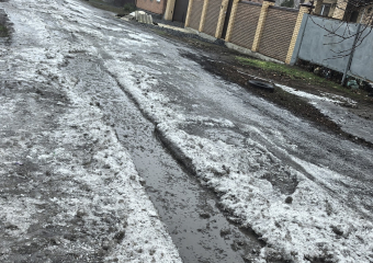 Денег на ремонт машин нам никто не дает, а устранять проблему не хотят — шахтинцы