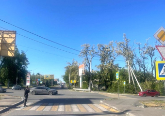 В Шахтах подросток на мопеде сбил 9-летнего мальчика на пешеходном переходе