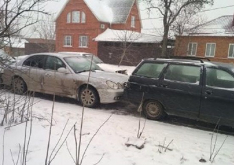 «Гармошку» из машин собрала авария в Шахтах