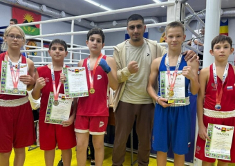Россыпь наград завоевали шахтинские боксеры на Первенстве в Гуково 