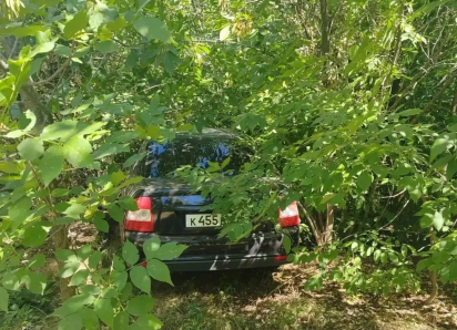 У шахтинца угнали «Ладу Приору» и спрятали ее в лесу