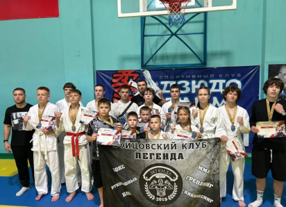 Бойцы из Шахт показали отличный результат на турнире в Таганроге