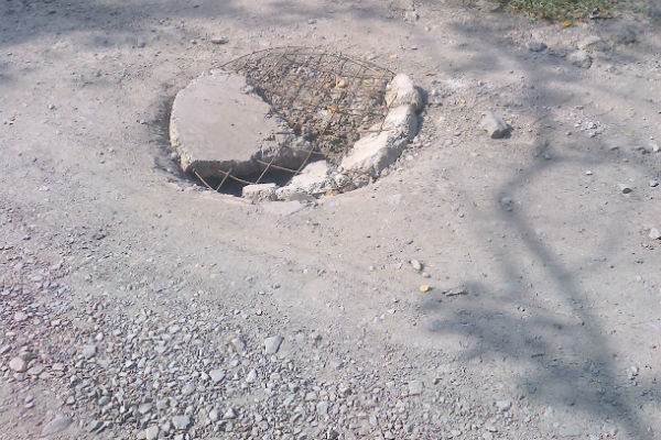 Жители поселка Майский под Шахтами возмущены состоянием дорог