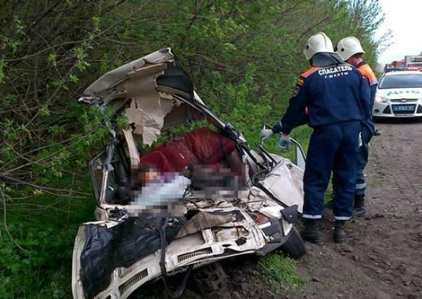 Водителю БТР, раздавившего двух человек на трассе Шахты-Новочеркасск, дали год колонии