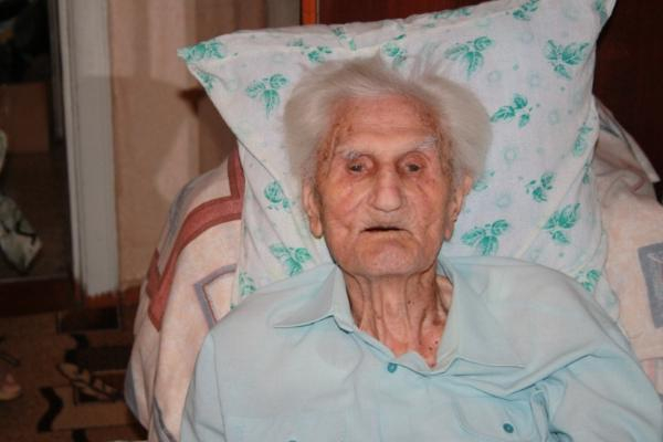 105 лет исполнилось шахтинскому ветерану Петру Федосеевичу Диденко
