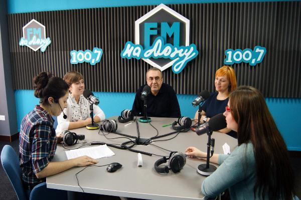 Замначальника УГИБДД области Токин проведет беседу с дончанами на радио в прямом эфире