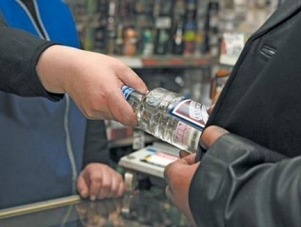 Шахтинцев просят сообщать о незаконной продаже алкоголя