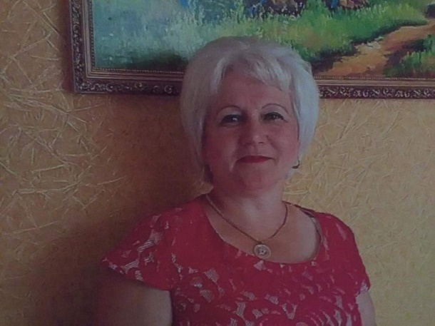 Женщина из Мордовии ищет в Шахтах потерянных много лет назад сестер