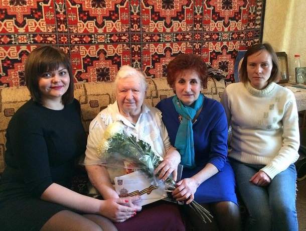 «Жизнь надо любить» - считает 90 летняя Екатерина Гайле