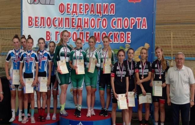 Шахтинские велосипедистки заняли призовые места в Москве