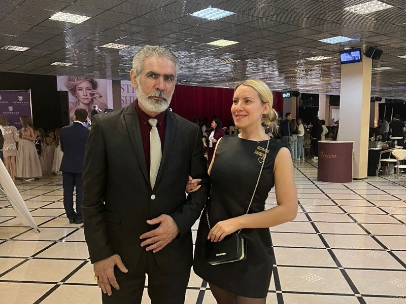 Путевку в Дубай благодаря победе в конкурсе красоты в Москве выиграл пенсионер из Шахт