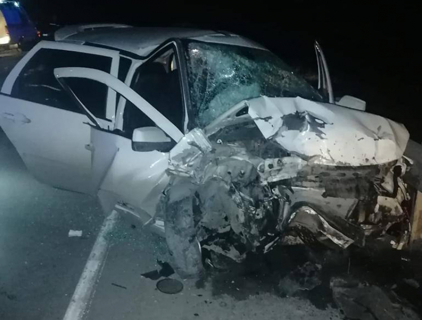 Под Шахтами в лобовом столкновении погиб 40-летний водитель