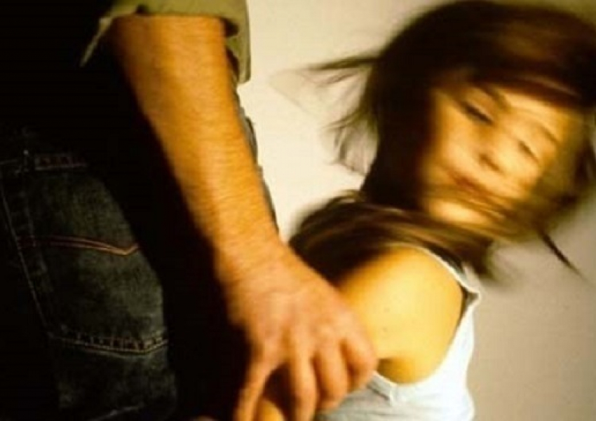 В Красном Сулине педофила, растлившего двух малолетних детей, посадили на 13 лет