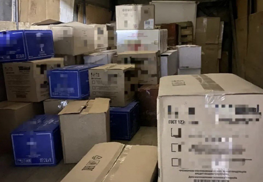 У шахтинца изъяли немаркированную алкогольную продукцию на сумму 750 тысяч рублей