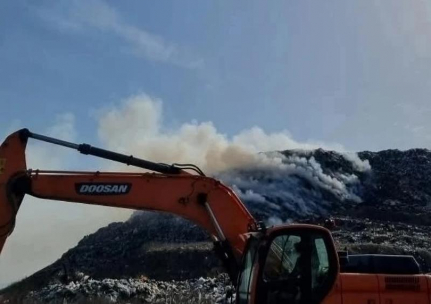  Произошло возгорание на мусорном полигоне на Красина в Шахтах 
