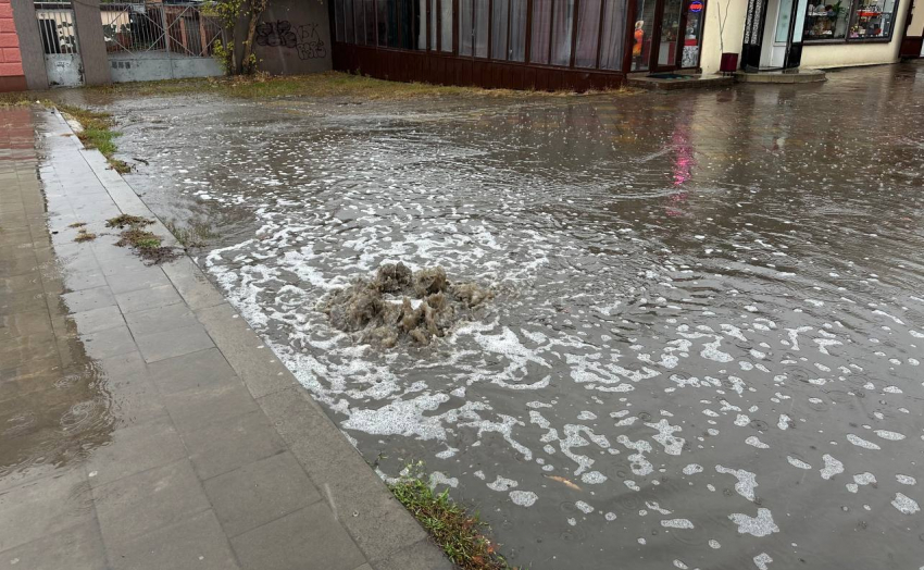 Ливневые системы в Шахтах не справляются с интенсивными осадками