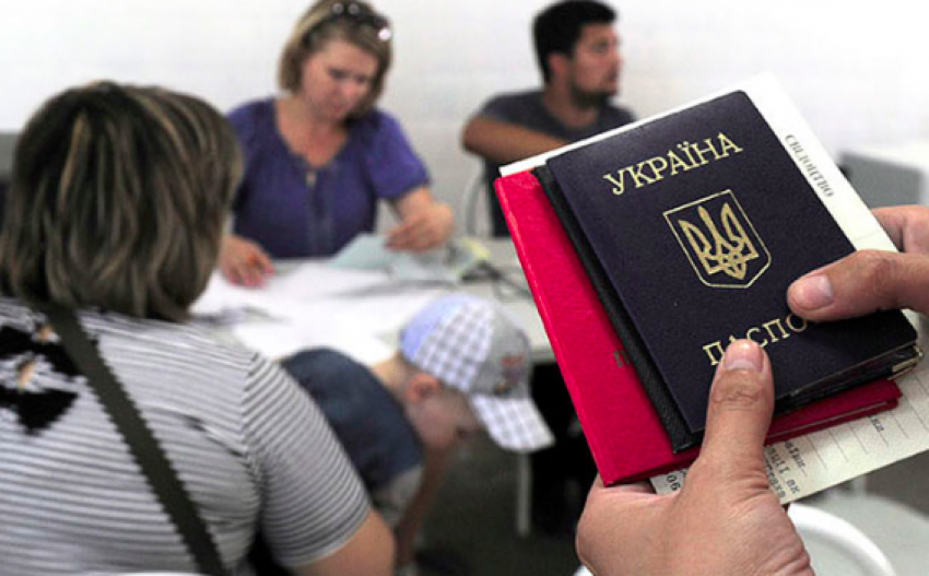В Шахтах трудоустраивают беженцев