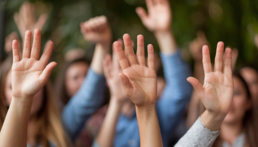 Горожане возмущены по поводу возведения модульного спортзала в Шахтах