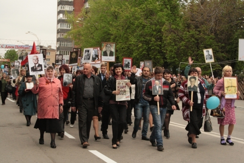 В Шахтах подвели итоги военного парада