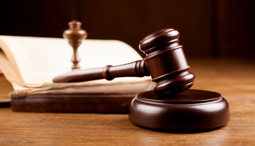 Женщина получила условный срок за нападение на сожителя в Шахтах