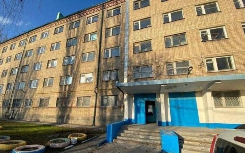 Беженцев, проживающих в общежитии ДГТУ на улице Ленина переселят из-за капитального ремонта здания