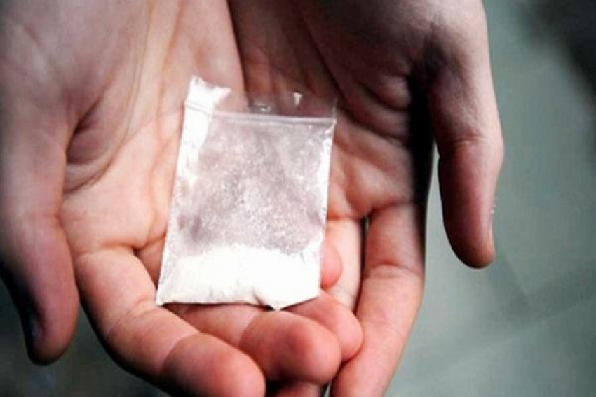 Шахтинца судили за кражу кольца и хранение наркотиков