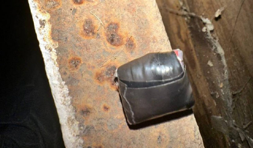 52-летнего мужчину задержали за приобретение наркотиков в Шахтах