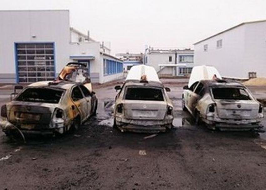 В Шахтах по факту поджога такси «Замок» возбуждено новое уголовное дело