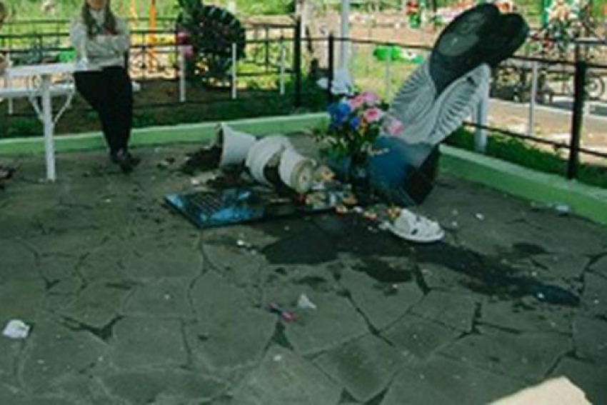 Схвачен вандал, надругавшийся над могилами в поселке Сидорово-Кадамовский