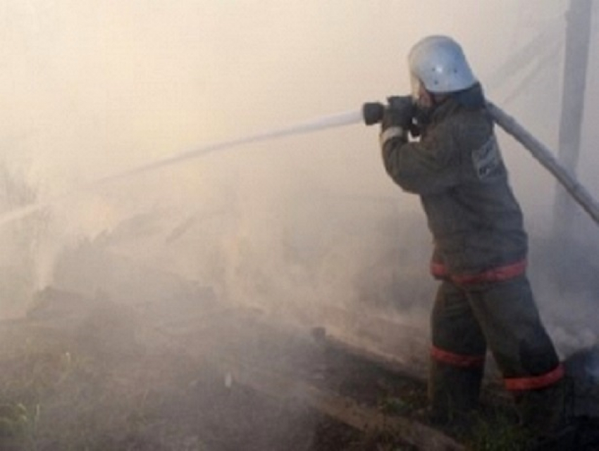 За день в Шахтах произошли два пожара – пострадал человек